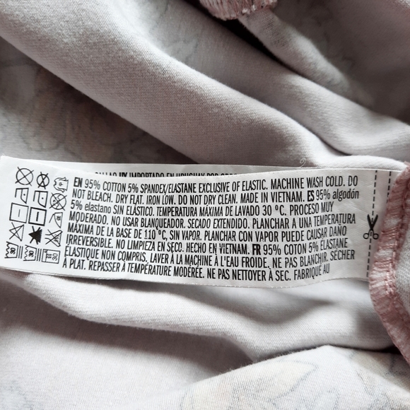 Forever 21 L Circle/Skater Pink Floral Skirt - Picture 5 of 5